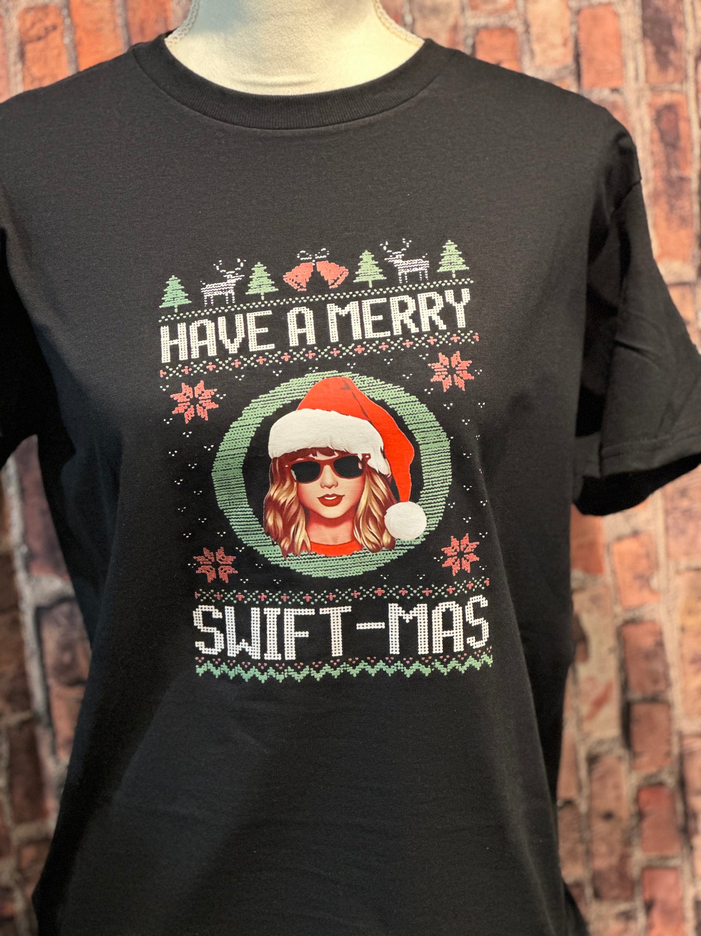Have a Very Merry Swiftmas