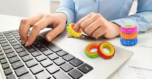 Finger Spinning Toy